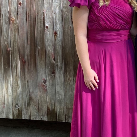 Mac Duggal One Shoulder Chiffon Gown size 12 - Picture 3 of 3